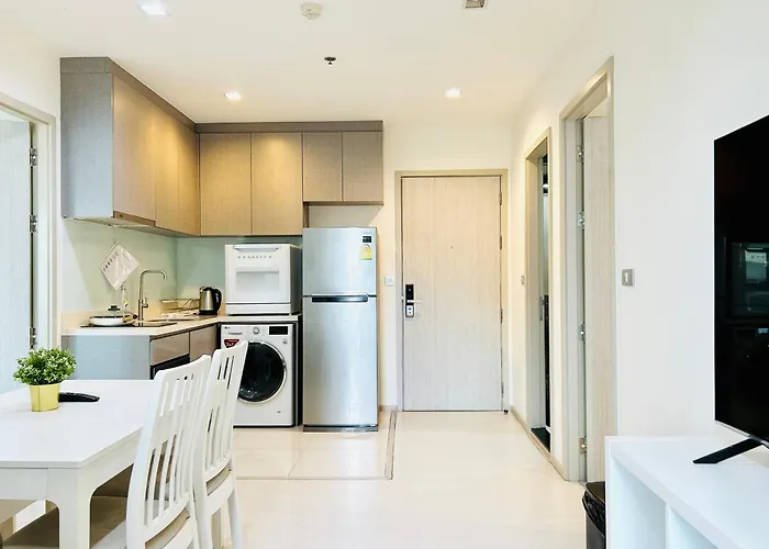 Luxury Two Bedrooms Thonglor